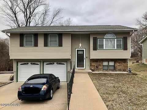 1405 W Aylor Street, Webb City, MO 64870