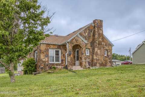 2502 S Tyler Avenue, Joplin, MO 64804