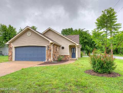 405 S Roney Street, Carl Junction, MO 64834