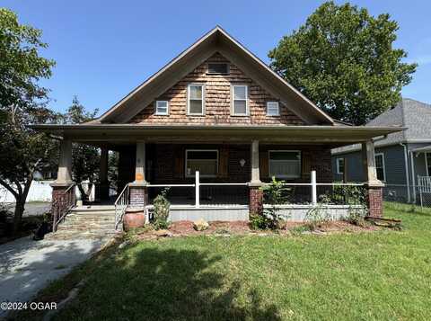 2105 S Wall Avenue, Joplin, MO 64804