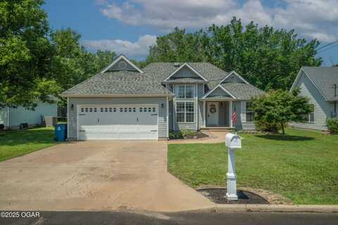 320 N Tyler Avenue, Joplin, MO 64801