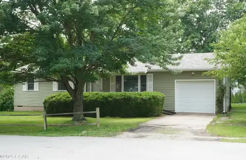 112 Concord Street, Carl Junction, MO 64834