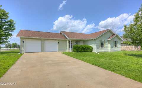 1445 Wyndham Lane, Carthage, MO 64836