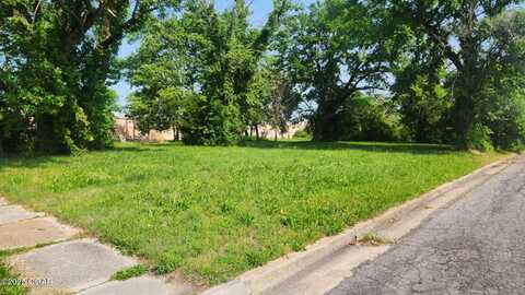 1419 W 9th Street, Joplin, MO 64801