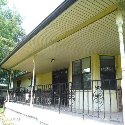 105 N Pearl Avenue, Joplin, MO 64801