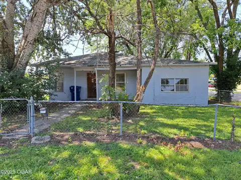 1903 S East Avenue, Baxter Springs, KS 66713