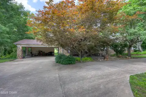 11186 Mulberry Road, Neosho, MO 64850
