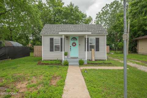 1213 S Porter Avenue, Joplin, MO 64801