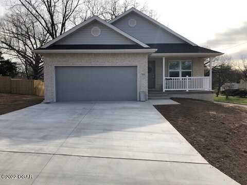 101 N St Claire, Joplin, MO 64804