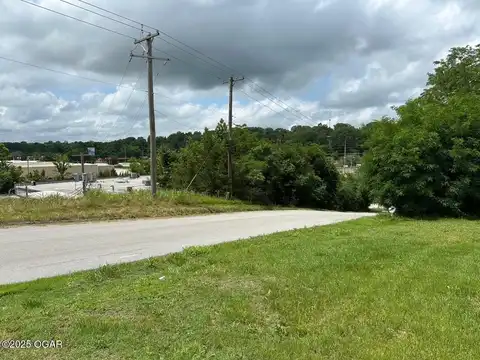 315 Fairground Road, Neosho, MO 64850