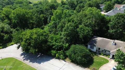 1706 Redbud Drive, Joplin, MO 64801