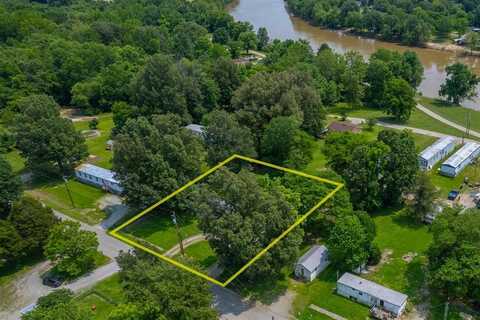 249 E 2nd St, Calhoun, KY 42327