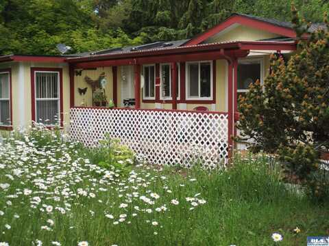 52 Ivy Lane, Port Angeles, WA 98362