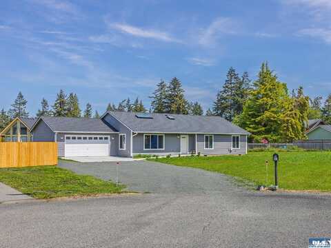 41 Kate's Ct, Port Angeles, WA 98362