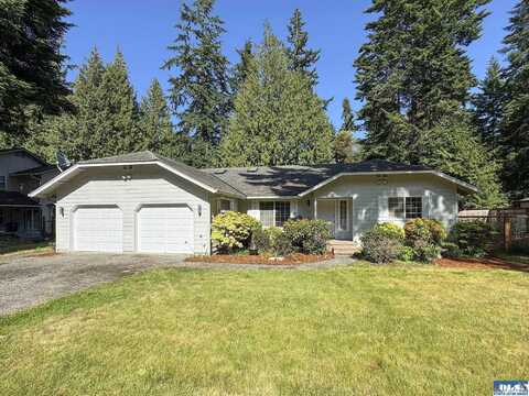 42 Charles Way, Sequim, WA 98382
