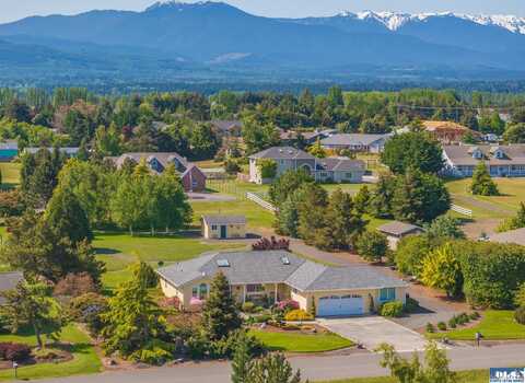140 Buckhorn Rd, Sequim, WA 98382