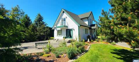 324 Pond Lane, Sequim, WA 98382