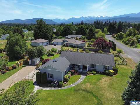 22 E Bedinger Road, Sequim, WA 98382