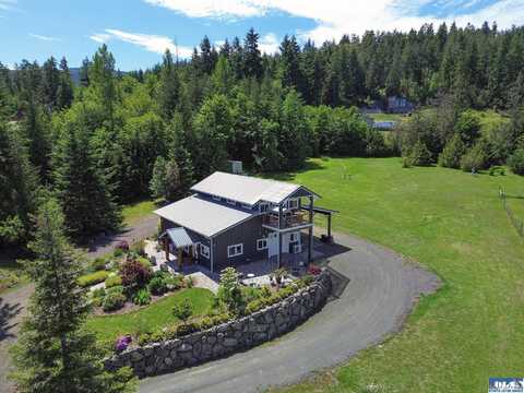 1068 Happy Valley, Sequim, WA 98382