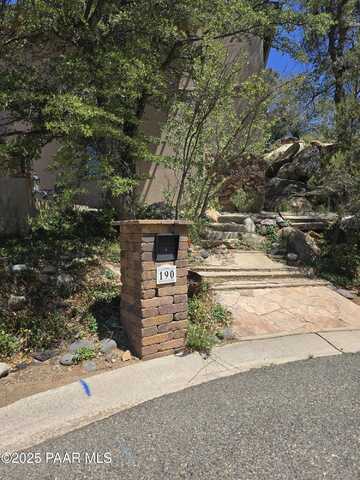 190 Apollo Heights Drive, Prescott, AZ 86305