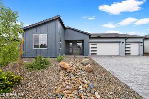 7627 E Louie Lane, Prescott Valley, AZ 86315