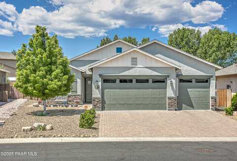 932 N Gomez Street, Humboldt, AZ 86327