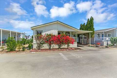 1220 Tasman Dr, Sunnyvale, CA 94089