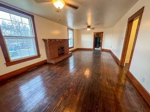 700 Frisco Avenue,, Monett, MO 65708