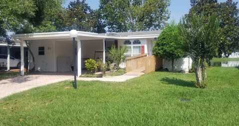 12 Beaver Lake Circle, Ormond Beach, FL 32174