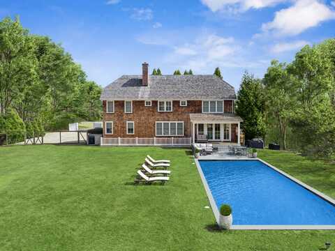 162 Norris Lane, Bridgehampton, NY 11932