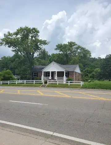 1171 5th St, Jellico, TN 37762