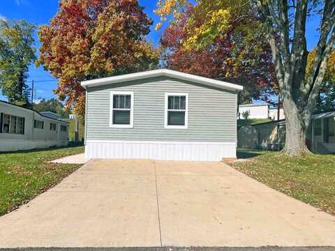 7055 Quarry Rd., Amherst, OH 44001