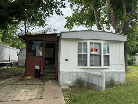 4808 S. Elwood Ave., Tulsa, OK 74107