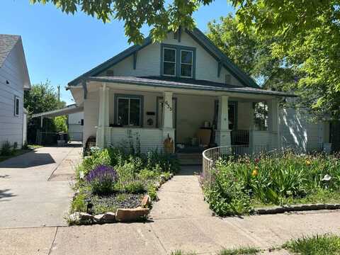 635 Morehead, Chadron, NE 69337