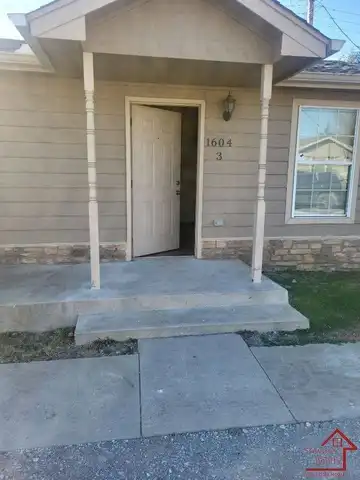1604 nw lindy ave, LAWTON, OK 73507