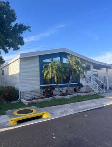 100 Hampton Road, Clearwater, FL 33759