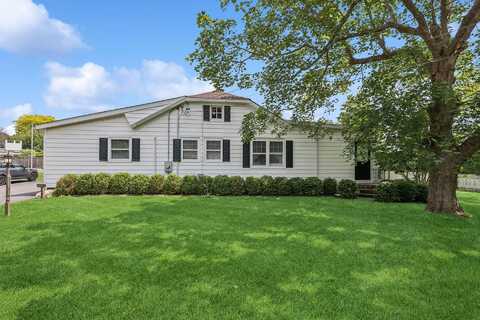 112 Cobb Road, Water Mill, NY 11976