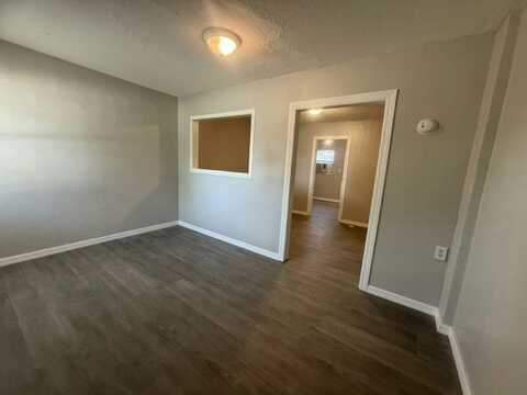 10632 106th Avenue N. Apt 12, Largo, FL 33773