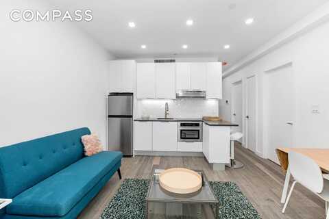 319 Broadway, Brooklyn, NY 11211