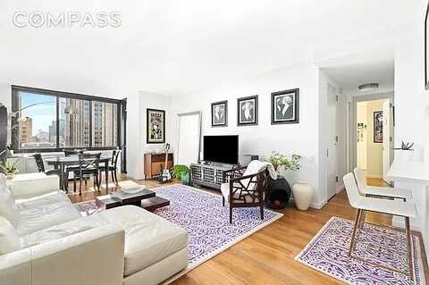 515 East 72nd Street, New York, NY 10021