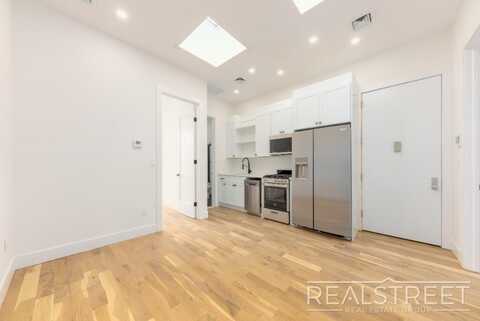 24 Marconi Place, BROOKLYN, NY 11233