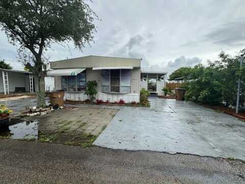 4911 NW 1 WAY, Deerfield Beach, FL 33064