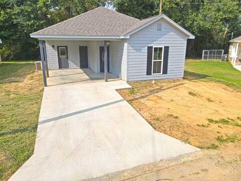 52 PUTT COVE, Grenada, MS 38901