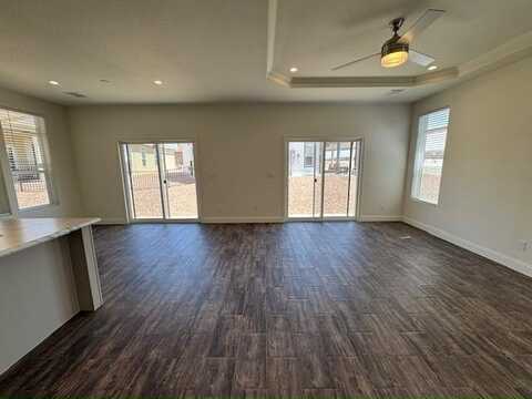 7500 E Voyager Rd Site 138, Tucson, AZ 85756