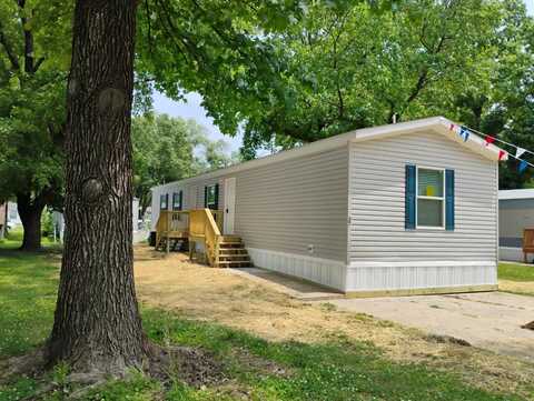 27 Lepere Ct, Dupo, IL 62239