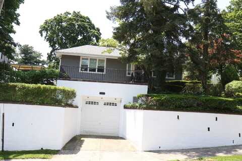 180 Scott Ave, Yonkers, NY 10704