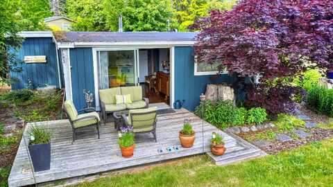 1911 APA Road, Point Roberts, WA 98281