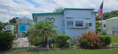 6941 McDonald, Zephryhills, FL 33541