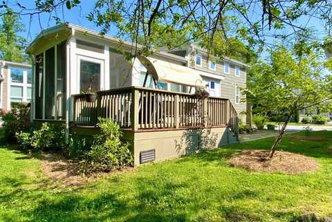 199 Drifting Brook Lane, Flat Rock, NC 28731