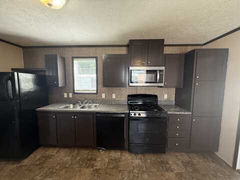 3518 Wayside Terrace, Lansing, MI 48917